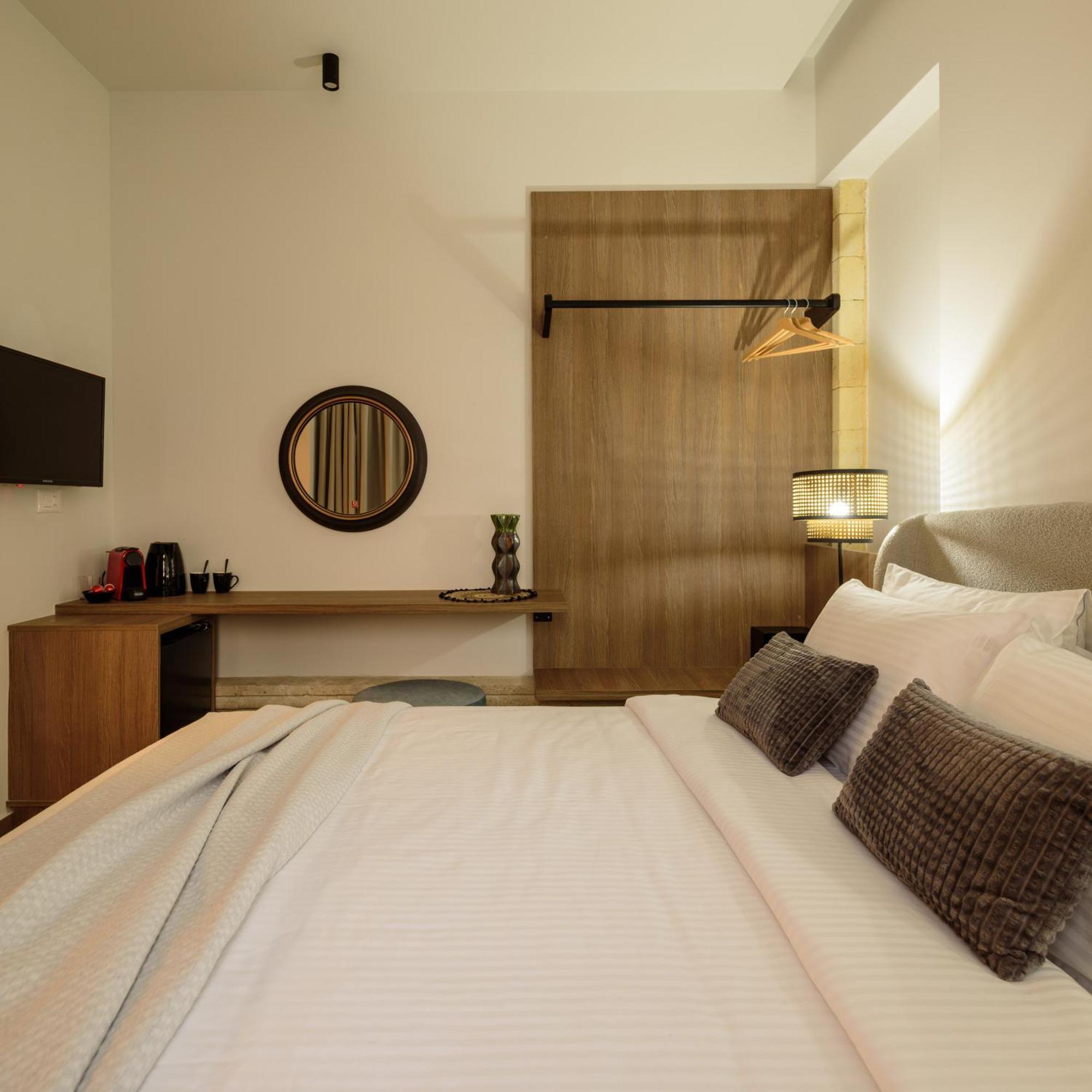 Arthur Suites In Old Town Rhodes City Exterior foto